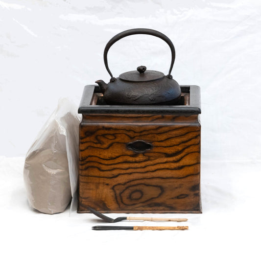 総黒柿製角火鉢 KK301